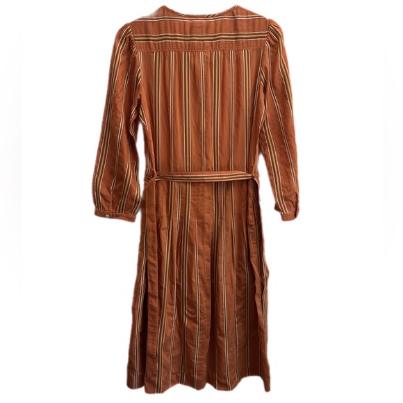 APC Light Cotton Belted Dress - Picture 5 of 6